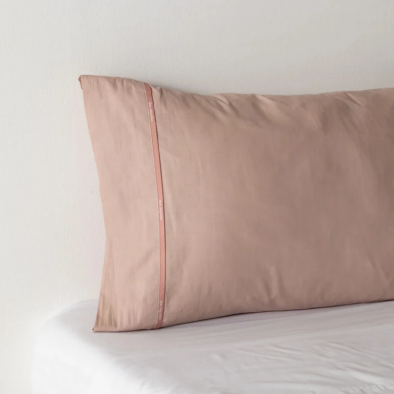 Funda de almohada 100% Algodón Percal 180 hilos muy suave. Color Rosa