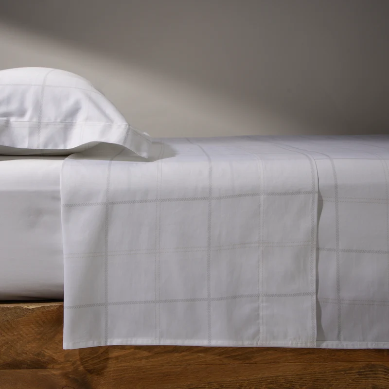 BUNDLE WHISPER SATEEN