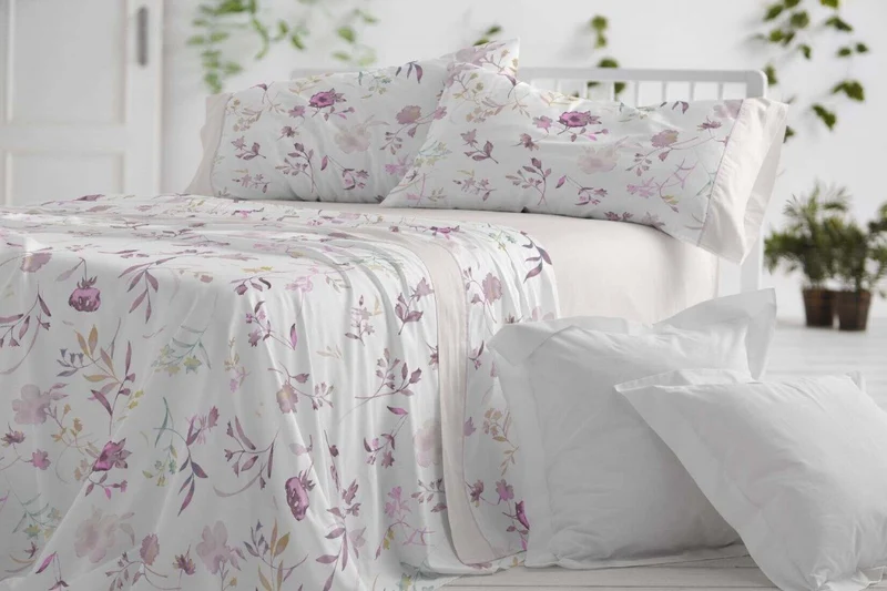 Juego de Sábanas Estampado Floral en Nude y Rosa