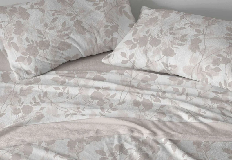Conjunto de Invierno Sábanas Coralina de Flores y Edredón Sherpa Borreguito