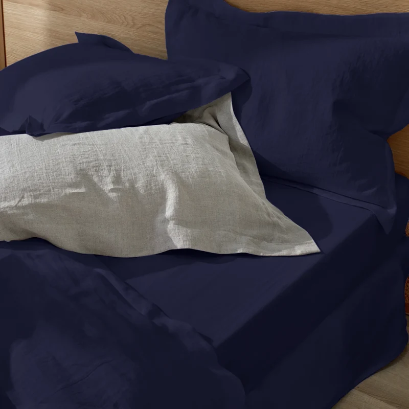 Par de fundas de almohada con volantes planos de lino azul noche