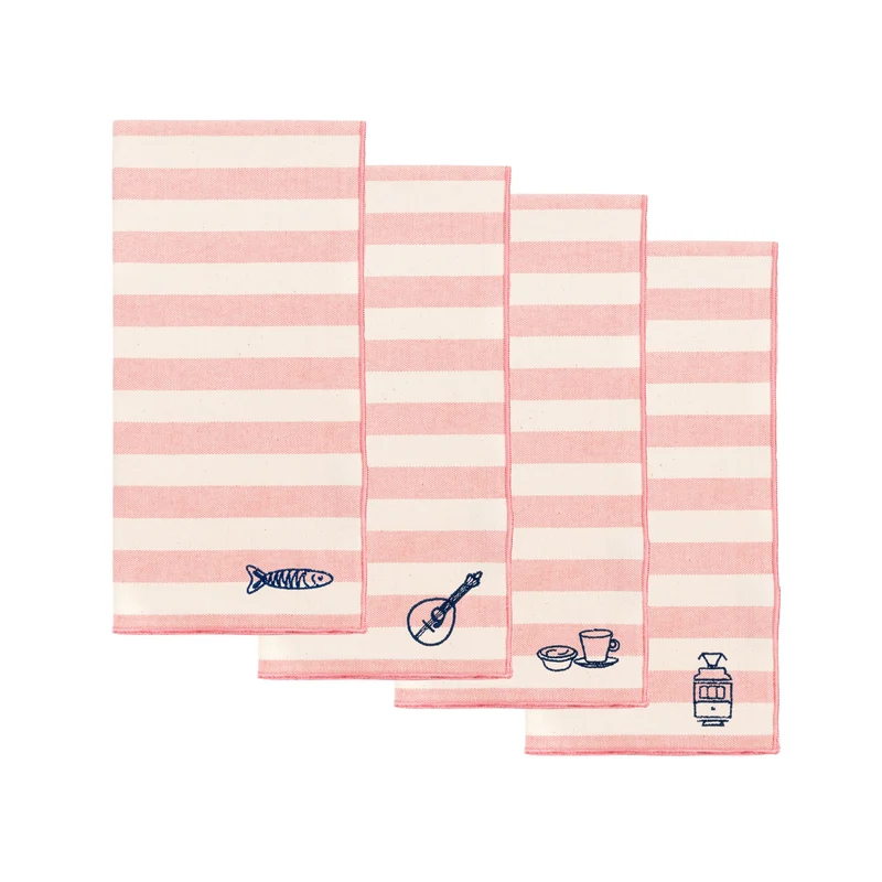 Roupa de mesa Barra, em algodão, com motivos inspirados em Portugal bordados