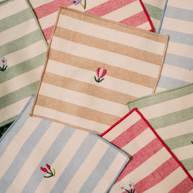 Roupa de mesa Barra, em algodão, com flores bordadas