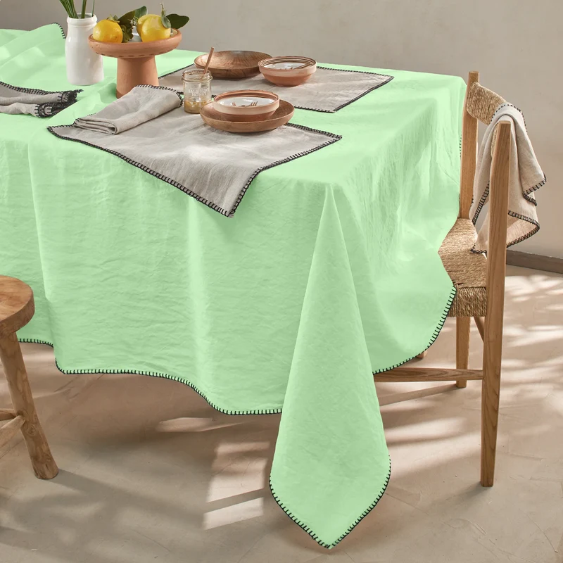 Mantel rectangular punto de festón de lino lavado verde menta