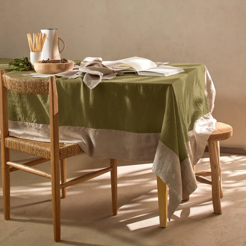 Mantel rectangular bicolor de lino lavado verde oliva