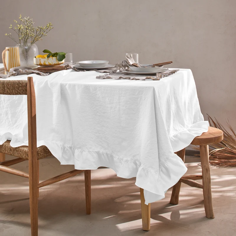 Mantel rectangular con volante en lino lavado blanco óptico