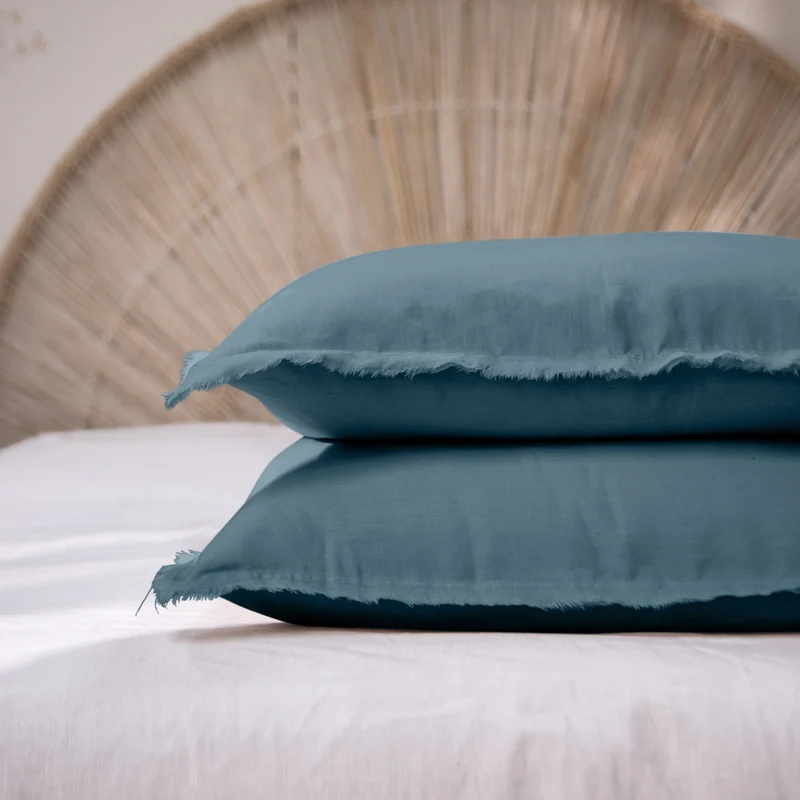 Lote de 2 fundas de almohada con bordes deshilachados de lino azul francés