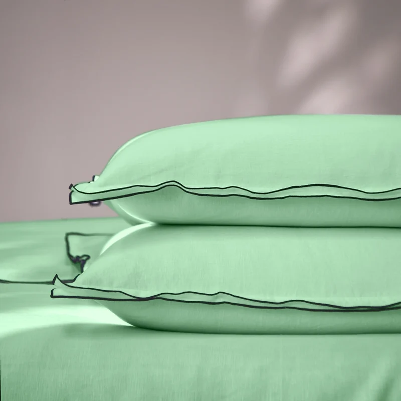 Lote de 2 fundas de almohada con borde tipo bourdon en lino verde menta
