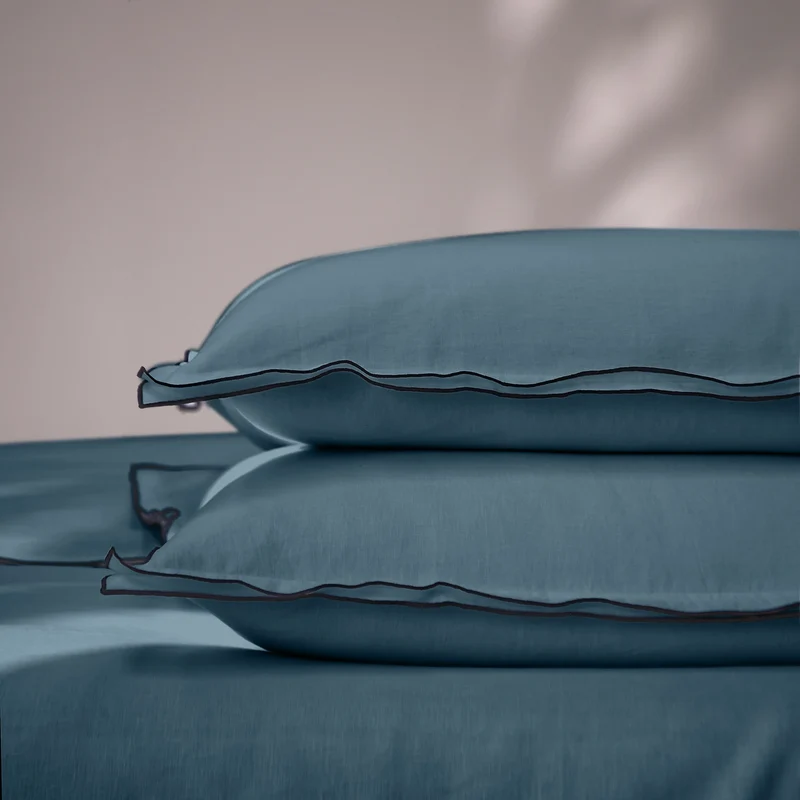 Lote de 2 fundas de almohada con borde tipo bourdon en lino azul francés