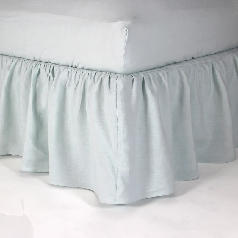 Cubre-sommier con frunces de lino azul glaciar