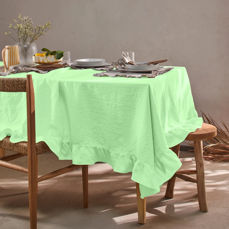 Mantel rectangular con volante en lino lavado verde menta