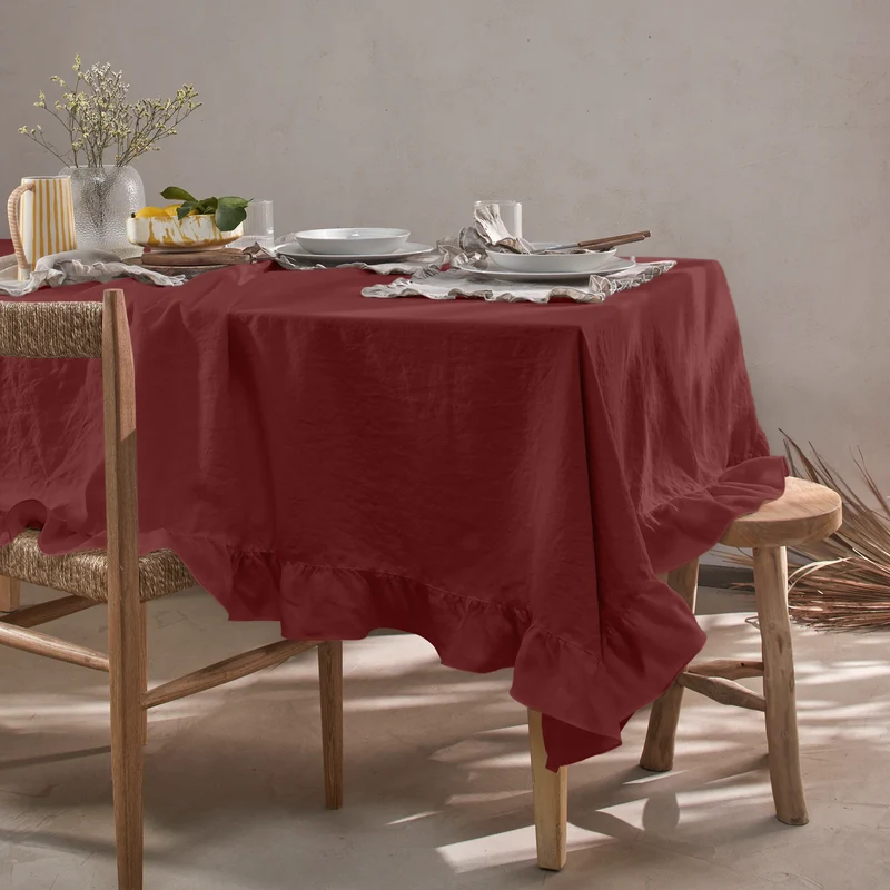 Mantel rectangular con volante en lino lavado ladrillo