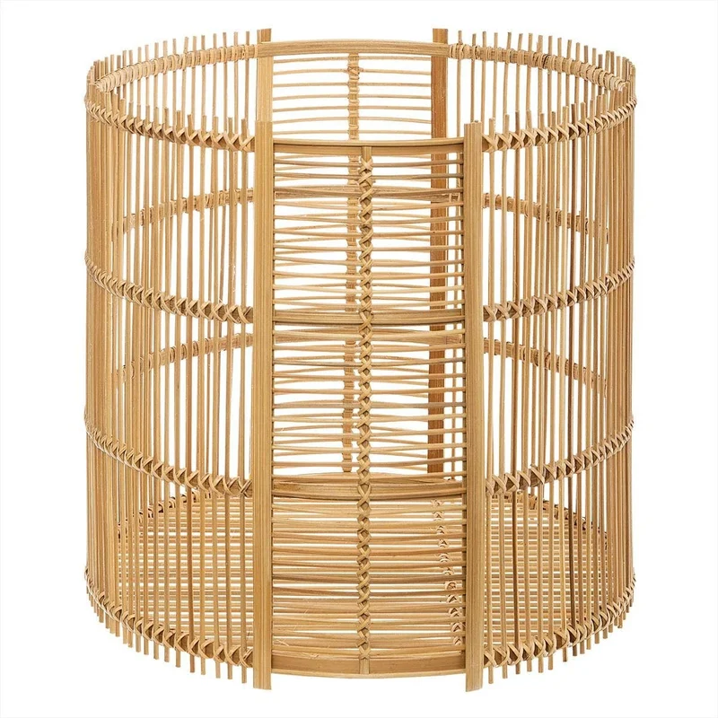 Cesta redonda de bambú.