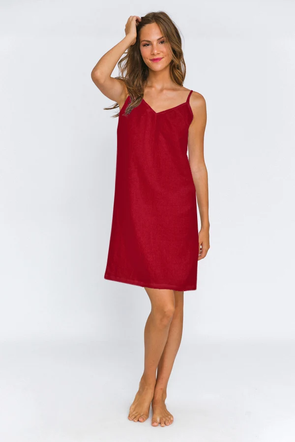 Camisón de lino burdeos – Iza