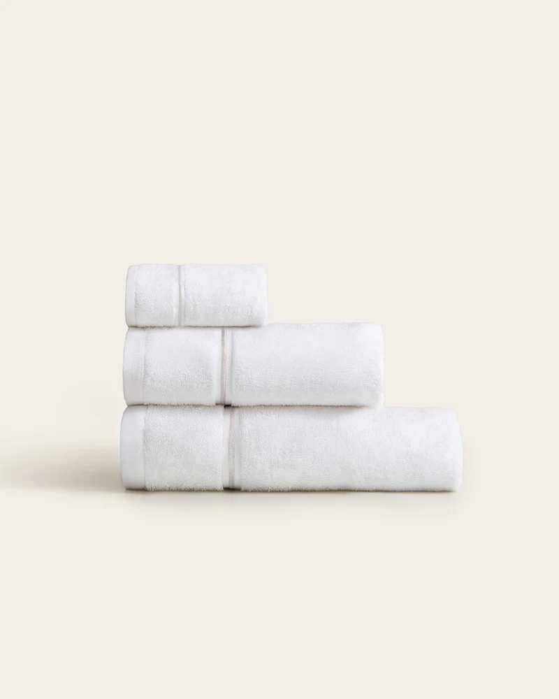 Juego de Toallas Aura - 500 g/ m² - Blanco