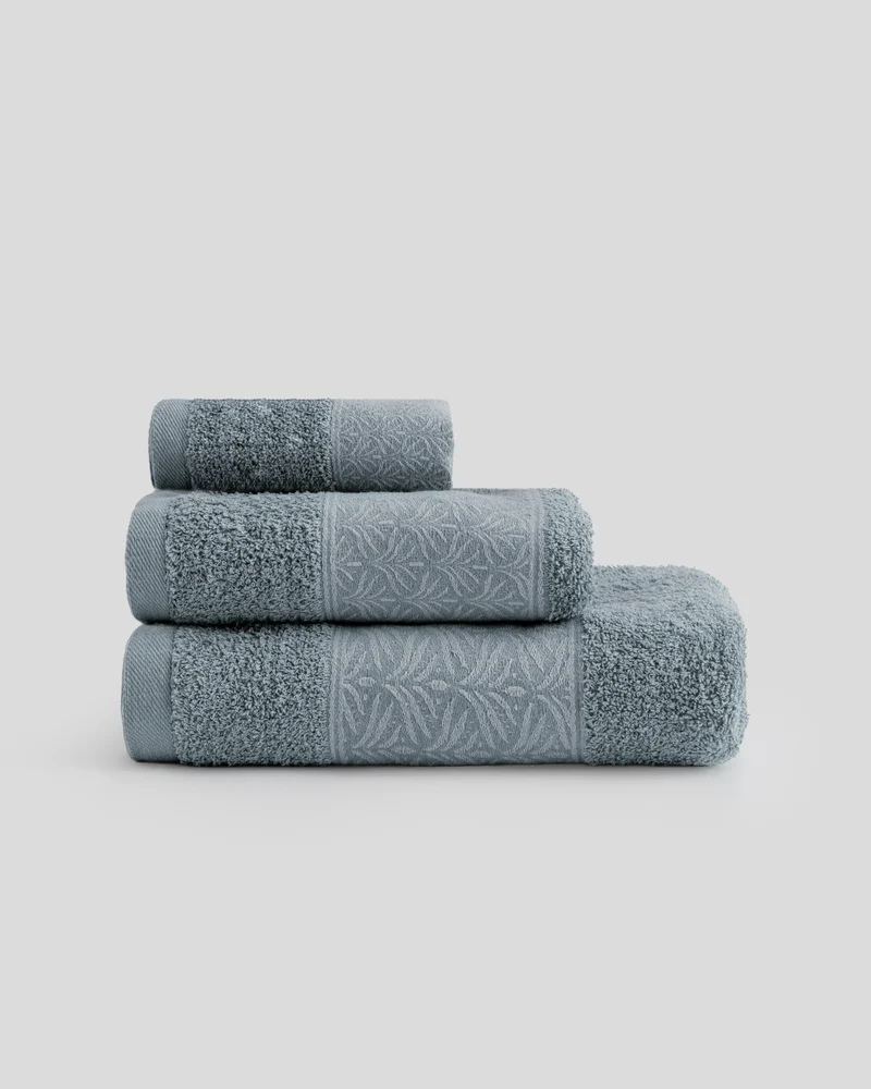 Juego de Toallas Jacquard Cora Marengo