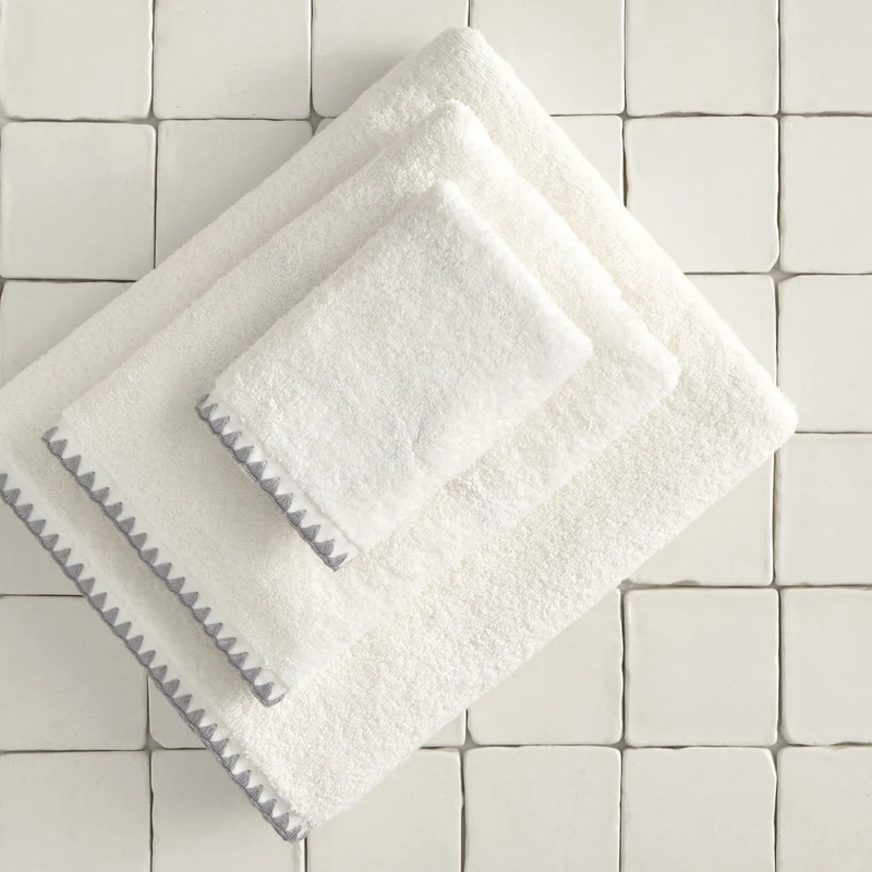 Toalla de baño algodón pespunte decorativo Unimax