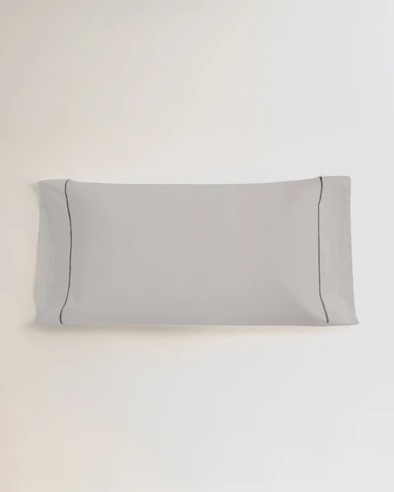 Funda almohada algodón percal con vivos gris