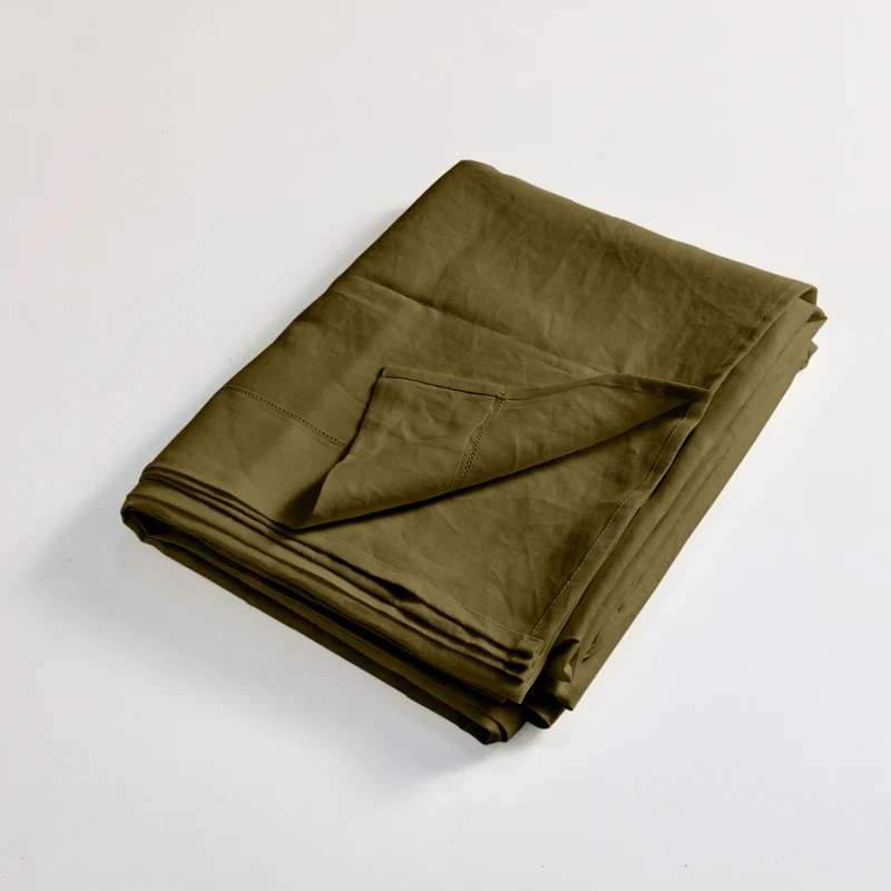 Sábana plana bordado vainica de lino lavado verde oliva