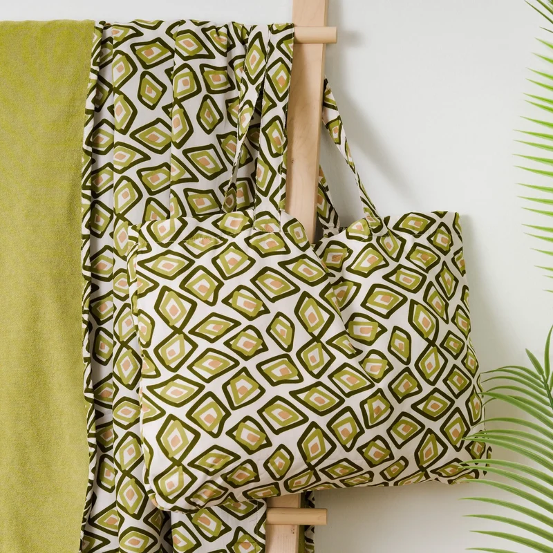 PACK TOALLA PAREO + BOLSO LIUVIA