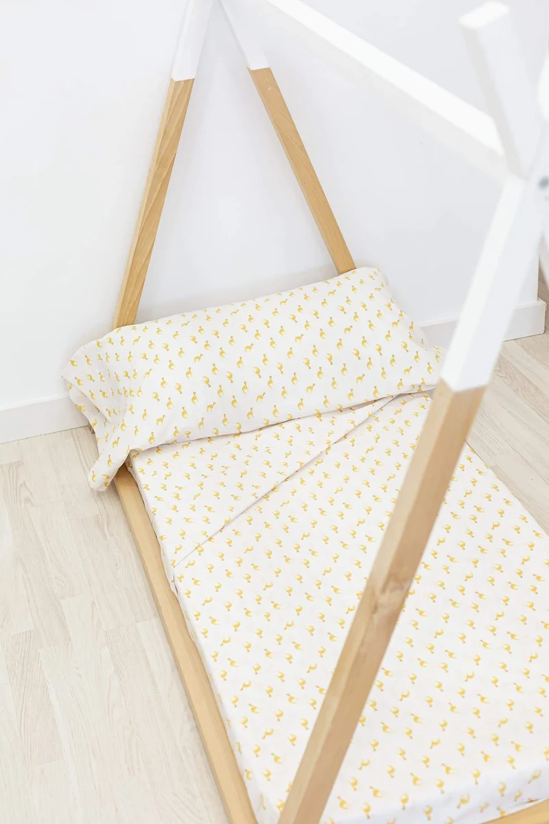 Juego Sábanas Infantil Estampado Dino Amarillo