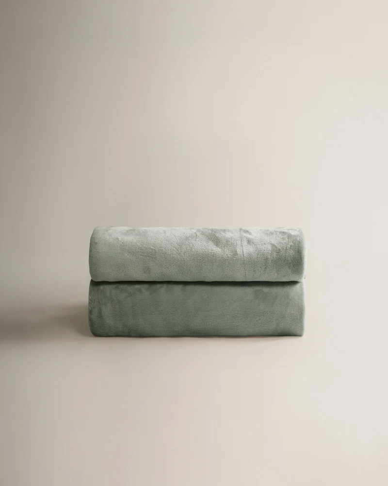 Manta terciopelo verde seco