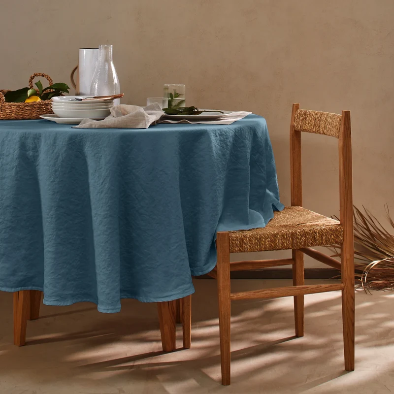 Mantel redondo de lino lavado azul francés