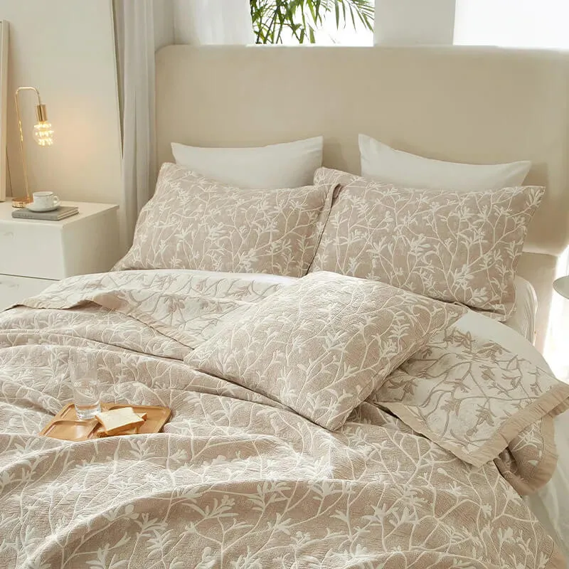 Colcha de Verano Jacquard Algodón Beige, Diseño Botánico – Calidad Premium.