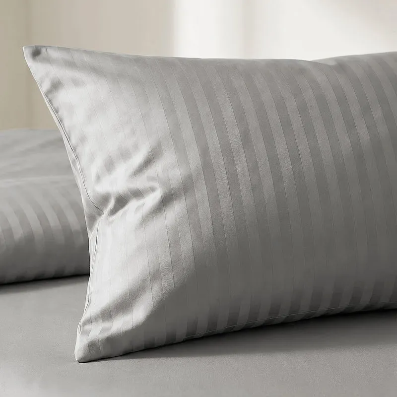 Funda de Almohada Luxury Gris Satén 220 Hilos