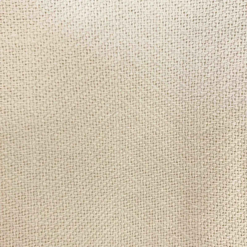 Manta sofá blanco roto para el verano: frescura y comodidad a un precio irresistible.