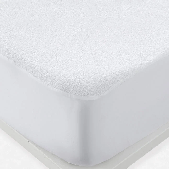 Protector de colchón impermeable ajustable. Color Blanco.