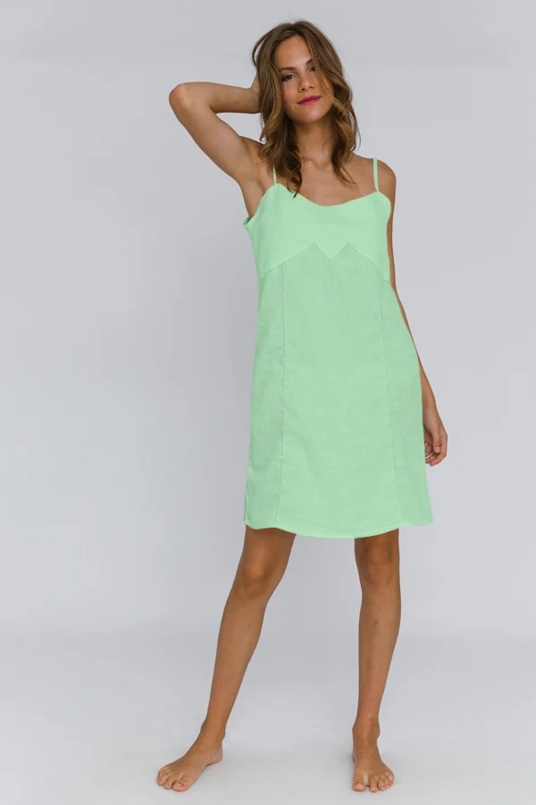 Camisón de tirantes finos en lino lavado verde menta - Olívia
