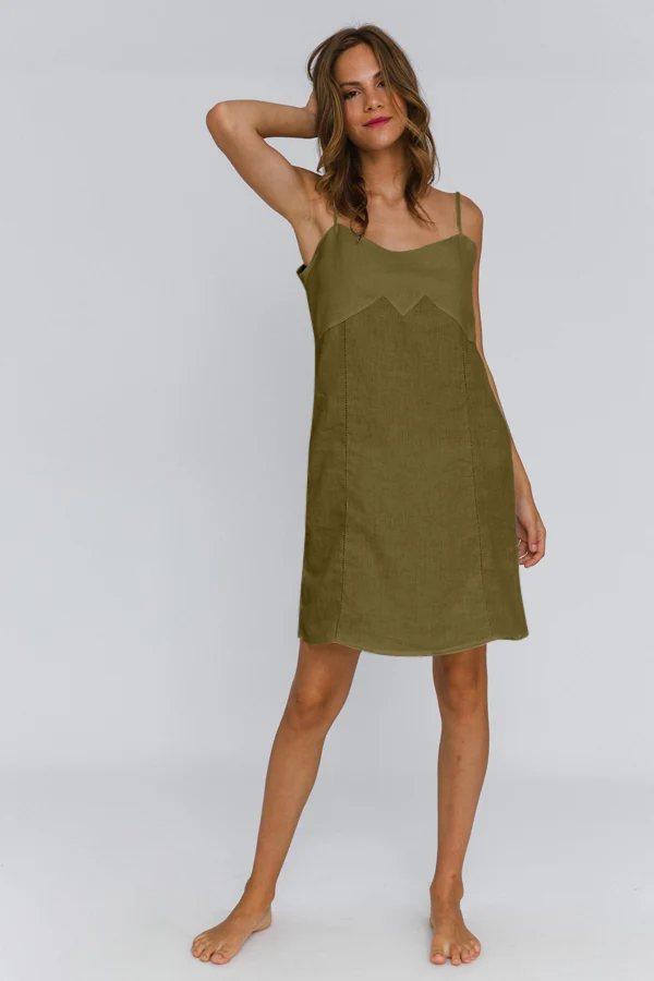 Camisón de tirantes finos en lino lavado verde oliva - Olívia