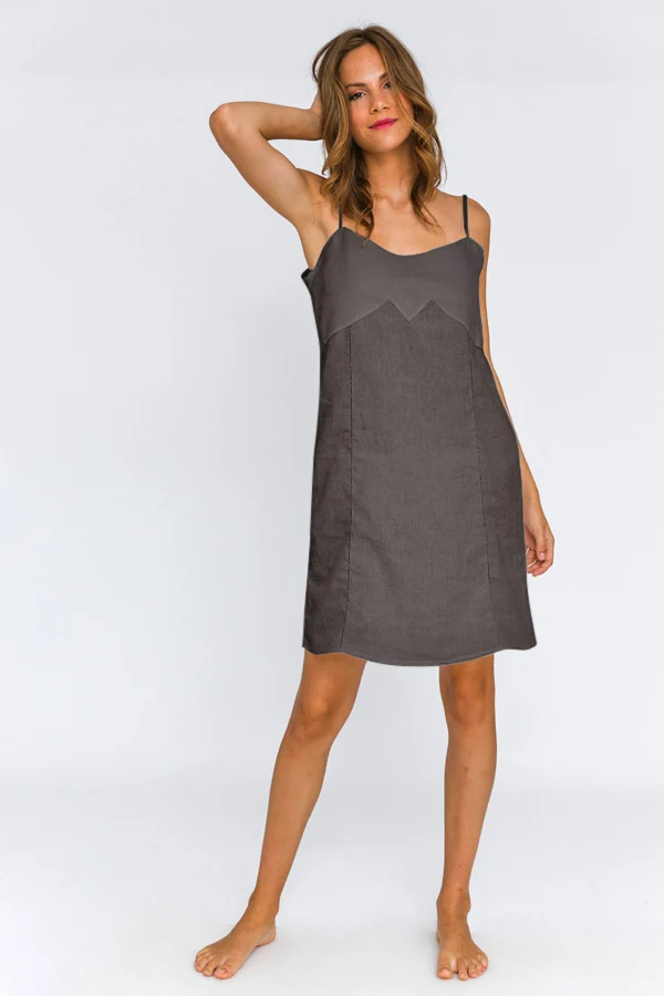 Camisón de tirantes finos en lino lavado gris plomo - Olívia