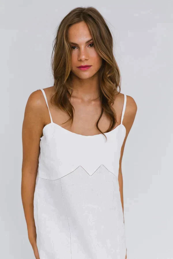 Camisón de tirantes finos en lino lavado coral - Olívia
