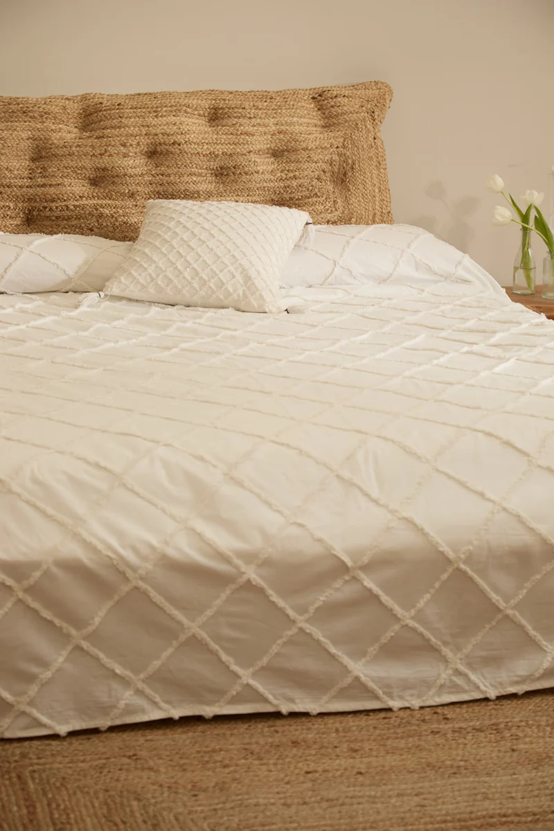 Colcha con tufting blanco Royal