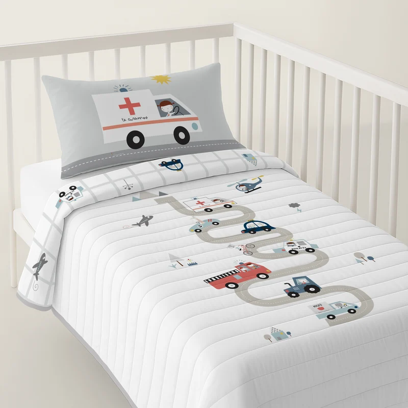 COLCHA BOUTI REVERSIBLE ESTAMPADA BEBÉ CUNA TRANSPORTES 100% ALGODÓN