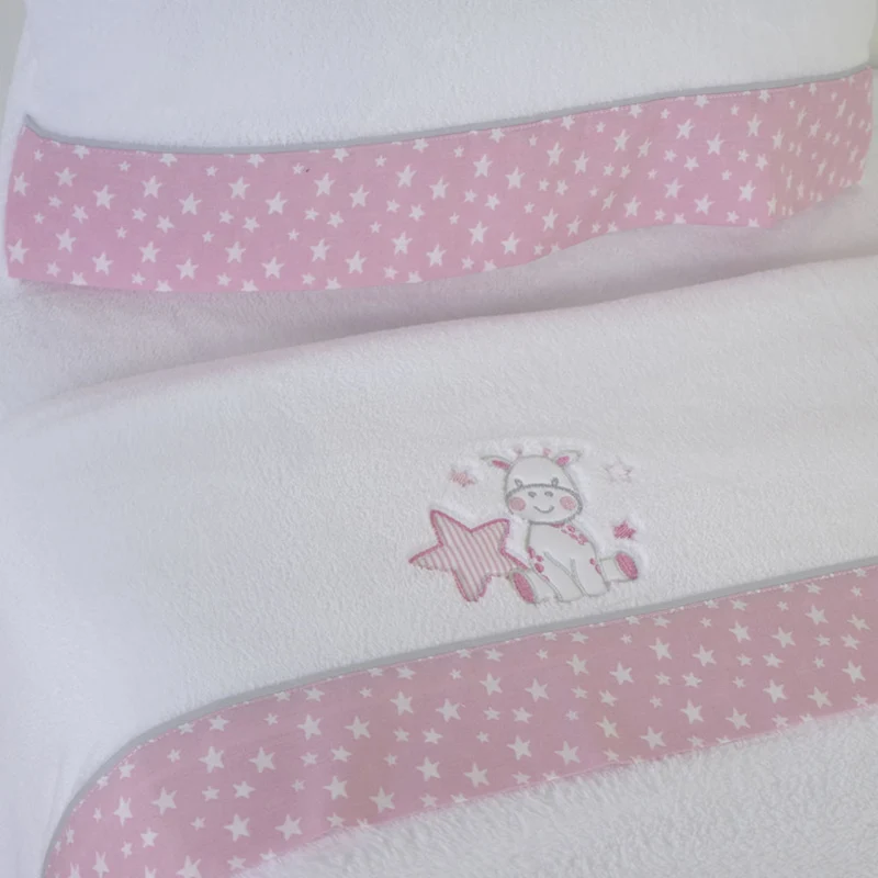 Juego de sábanas cuna coralina jirafa 378 bco/rosa