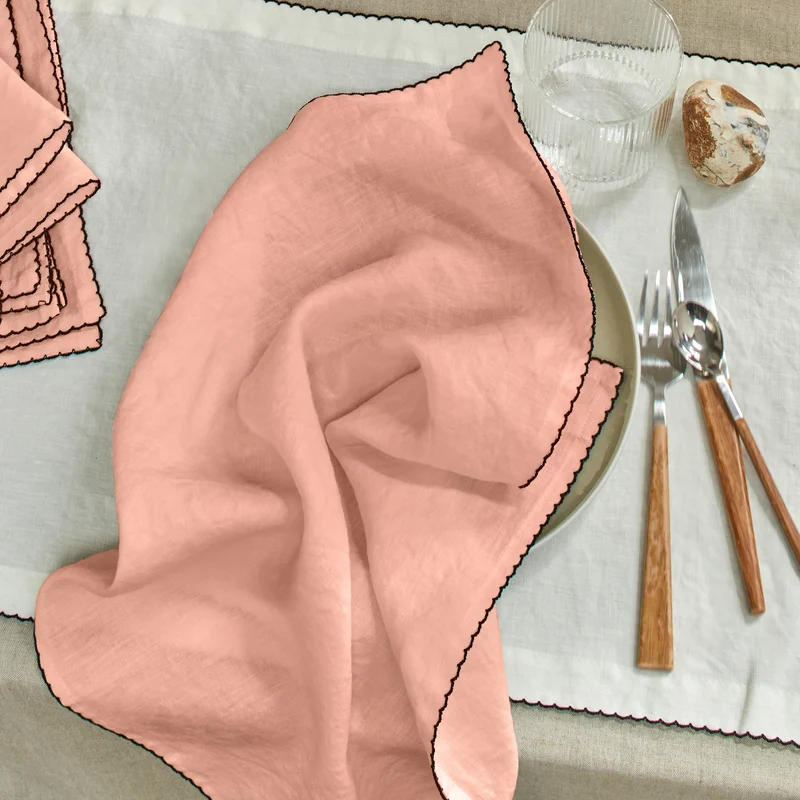 Servilletas de mesa con croché de lino rosa