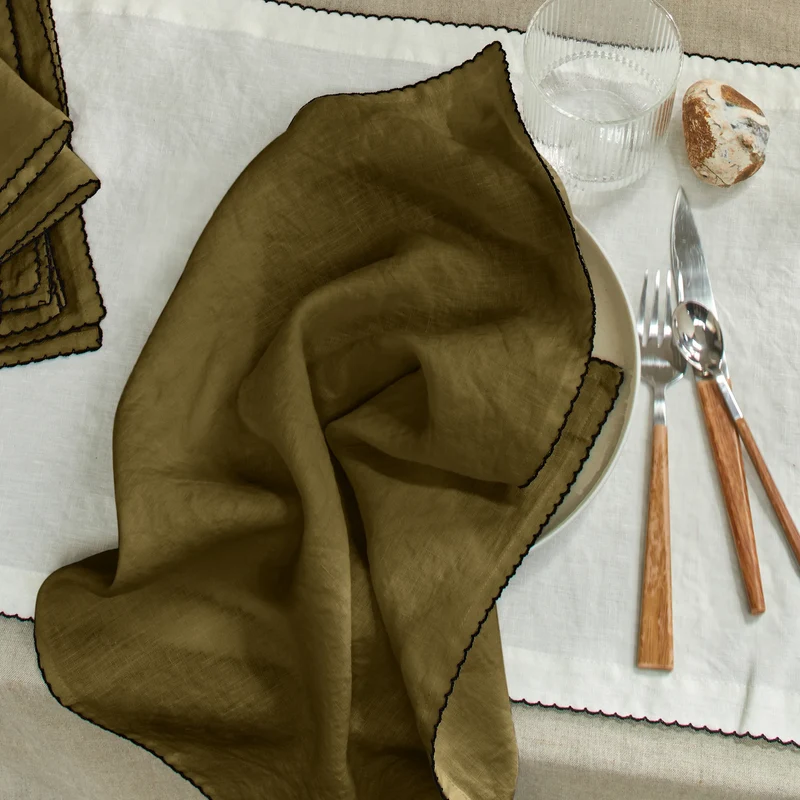 Servilletas de mesa con croché de lino verde oliva