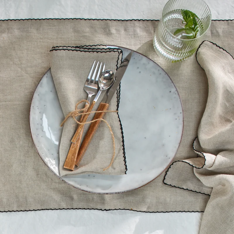 Servilletas de mesa con croché de lino natural