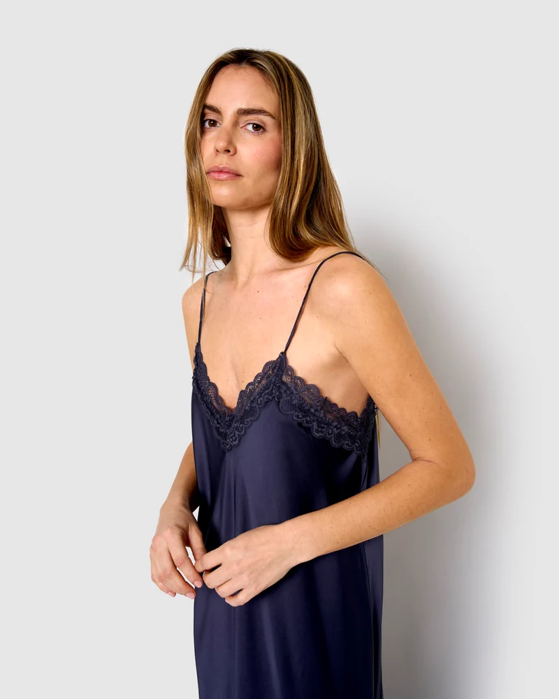 Camisón midi satén azul